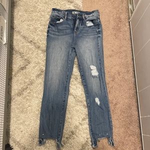 Size 1 lightly worn Rewash jeans. No stains or damage.